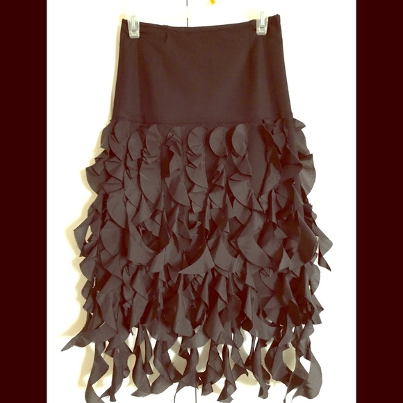 Glamorous black evening skirt - Picture 1 of 2